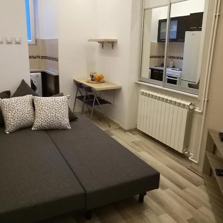 Apartment In The Heart Of Белград Екстериор снимка